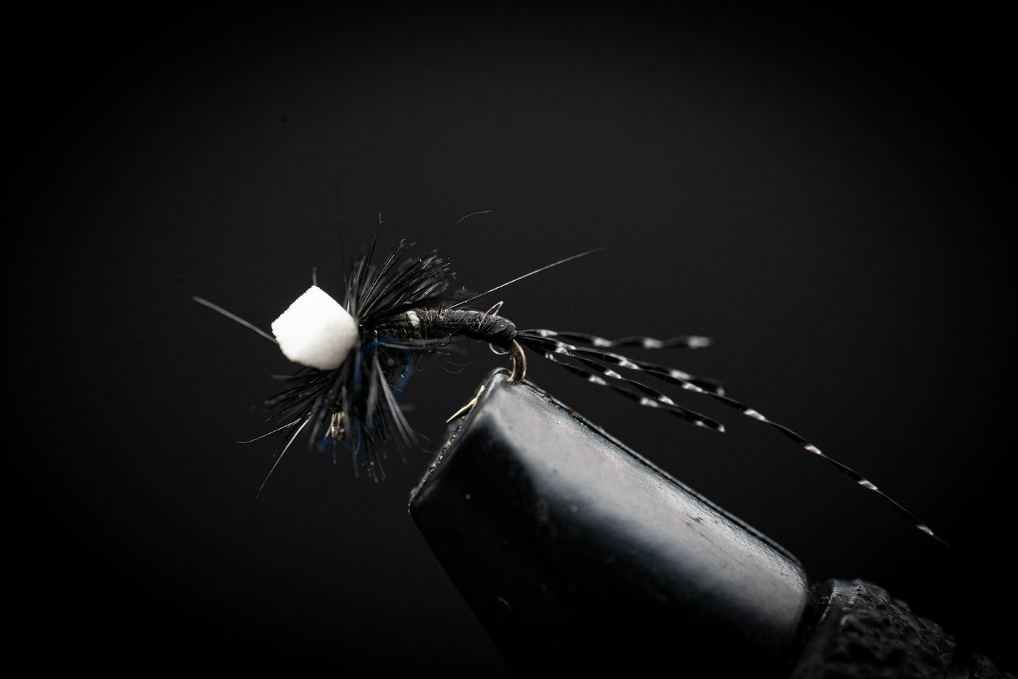 Sprout Midge Black