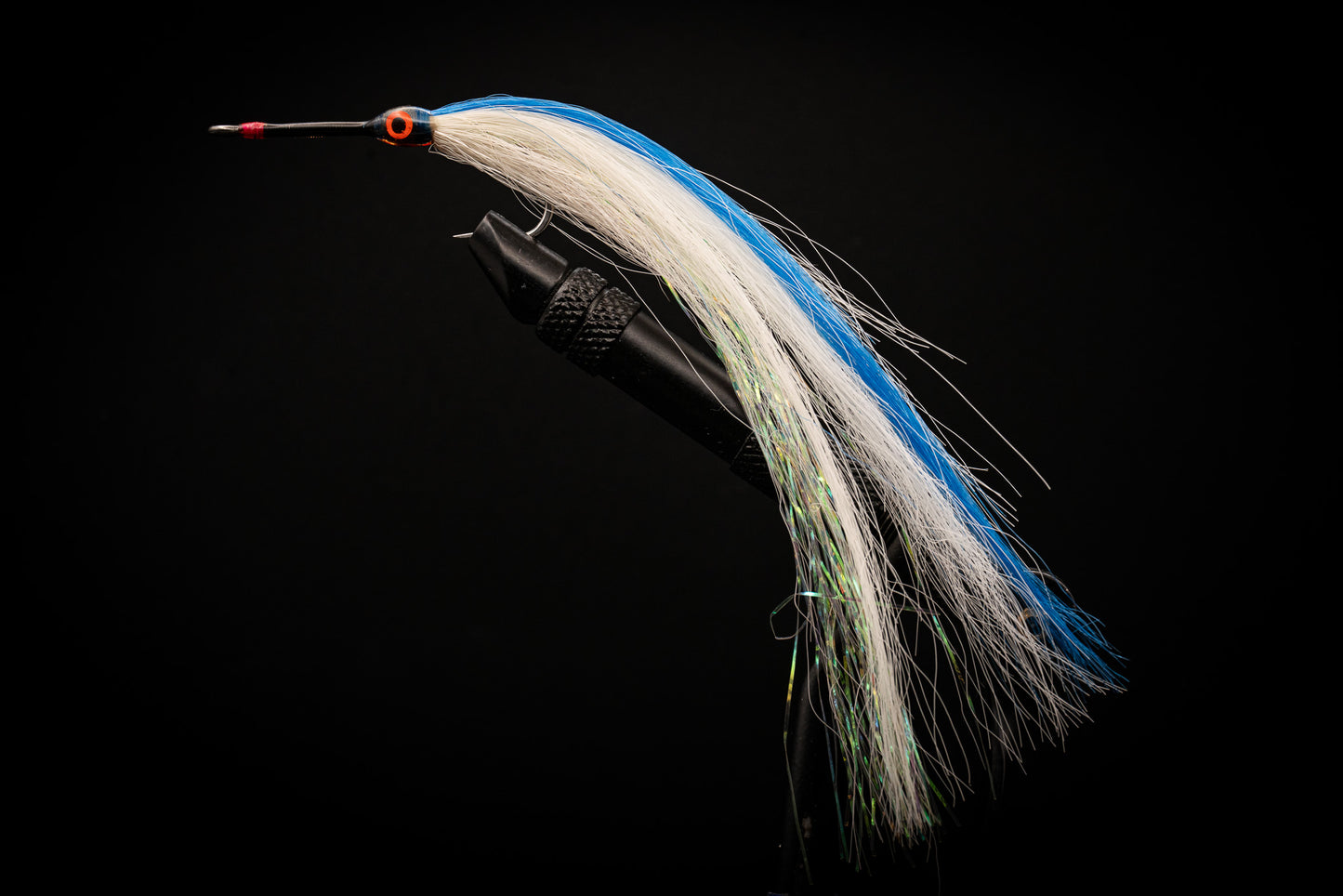 Streamer Blue White
